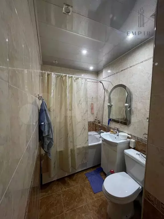1-к. квартира, 42 м, 7/9 эт. - Фото 1