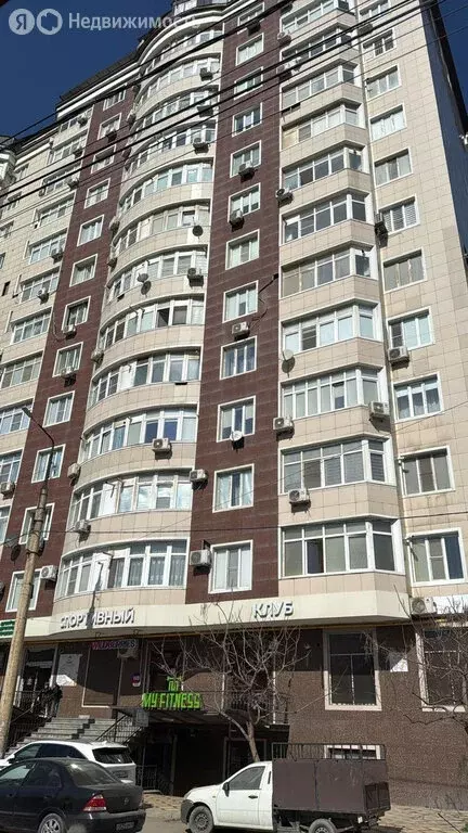 2-комнатная квартира: Махачкала, улица Юсупа Акаева, 25А (50 м) - Фото 0