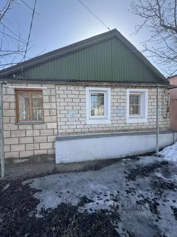 Дом в Волгоградская область, Волгоград ул. Мичурина (50 м) - Фото 1