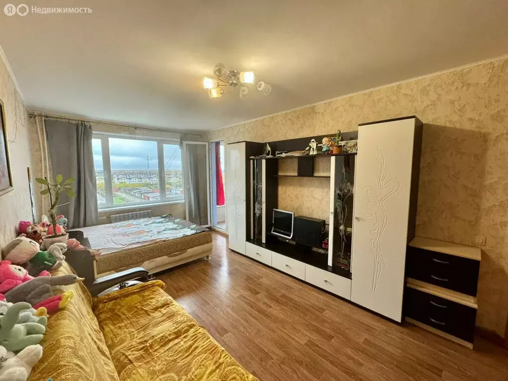 1-комнатная квартира: деревня Малое Карлино, 4Ак1 (42.3 м) - Фото 0