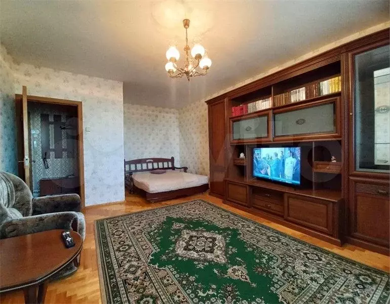1-к. квартира, 43 м, 10/12 эт. - Фото 1