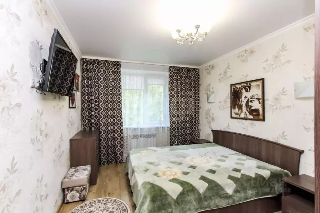 2-к кв. Тюменская область, Тюмень ул. Газовиков, 25 (50.3 м) - Фото 1