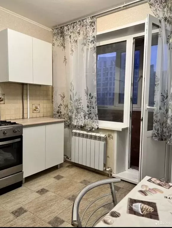 2-к кв. Москва ул. 1-я Ватутинская, 8к1 (52.1 м) - Фото 0