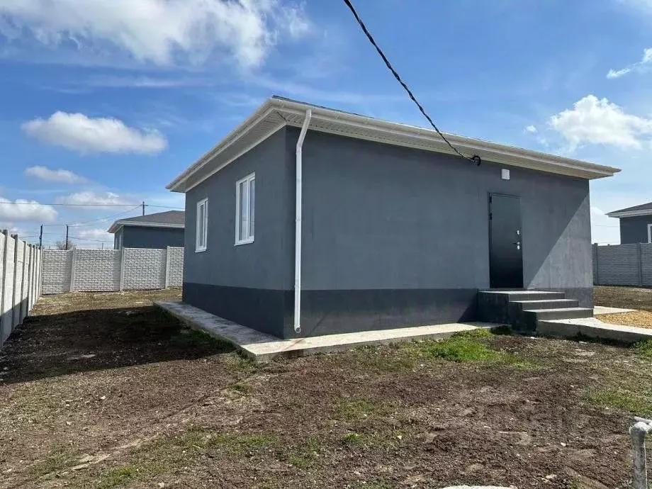 Дом в Крым, Симферопольский район, Урожайновское с/пос, Радуга СНТ ул. ... - Фото 1