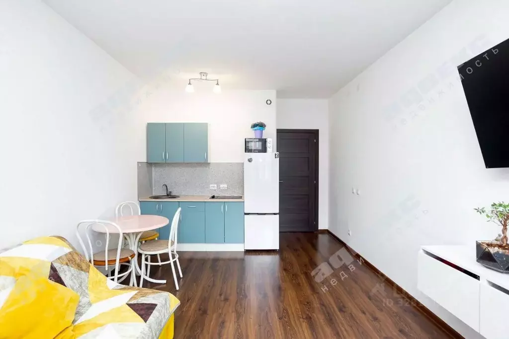 Студия Санкт-Петербург ул. Верхне-Каменская, 7к1 (24.6 м) - Фото 1