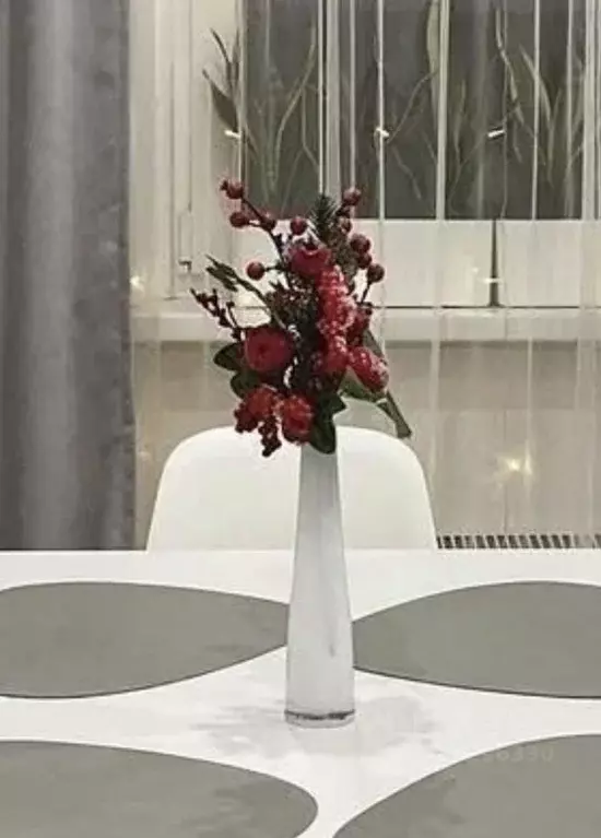 1-к кв. Омская область, Омск Октябрьская ул., 107 (41.2 м) - Фото 1