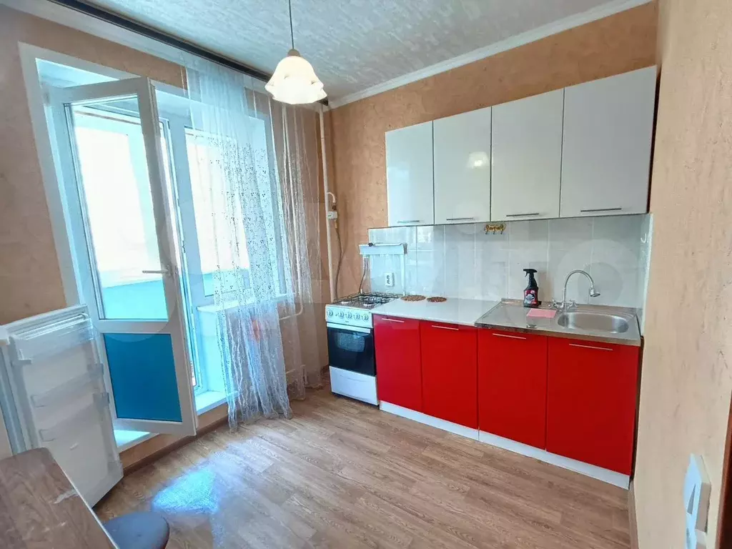 1-к. квартира, 38 м, 10/10 эт. - Фото 0
