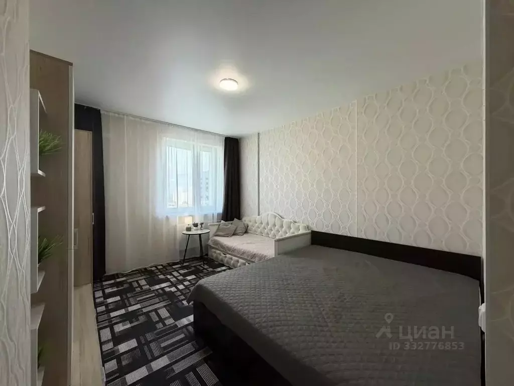 1-к кв. Татарстан, Казань ул. Рауиса Гареева, 105 (36.8 м) - Фото 2