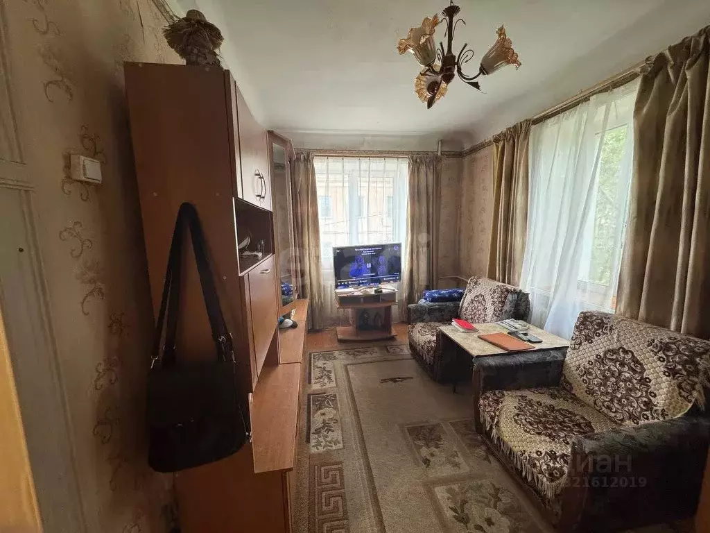 1-к кв. Бурятия, Улан-Удэ Загорск мкр, ул. Гарнаева, 4 (28.9 м) - Фото 1