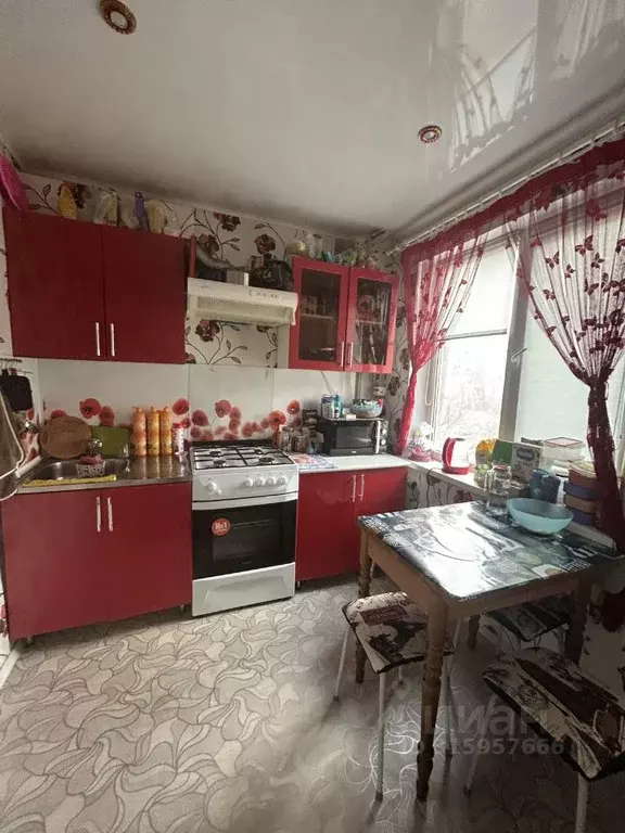 3-к кв. Оренбургская область, Новотроицк Уральская ул., 12 (61.0 м) - Фото 0