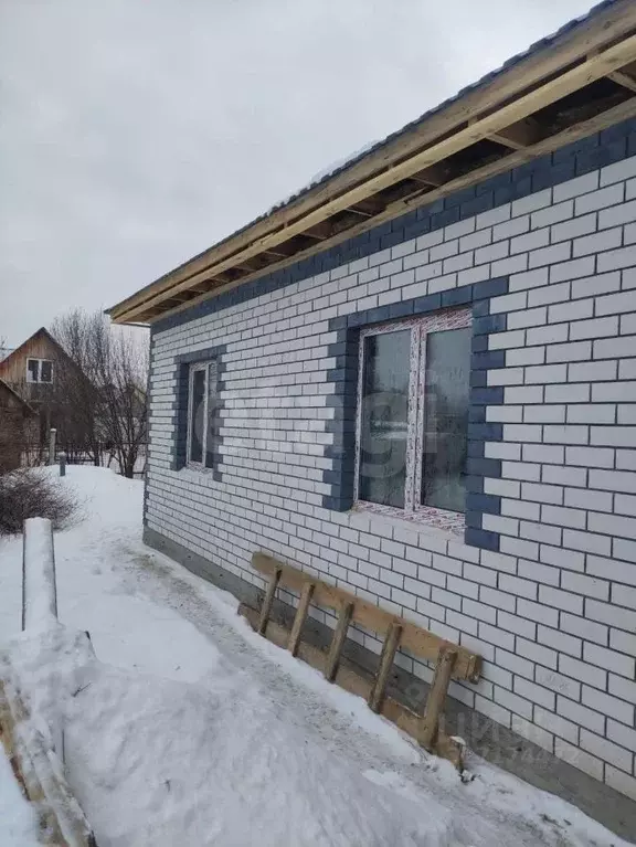 Дом в Тюменская область, Тюмень Якорь садовое товарищество, ул. ... - Фото 0