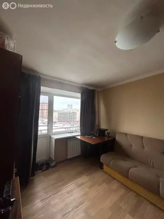 3-комнатная квартира: Екатеринбург, проспект Космонавтов, 27А (56 м) - Фото 2