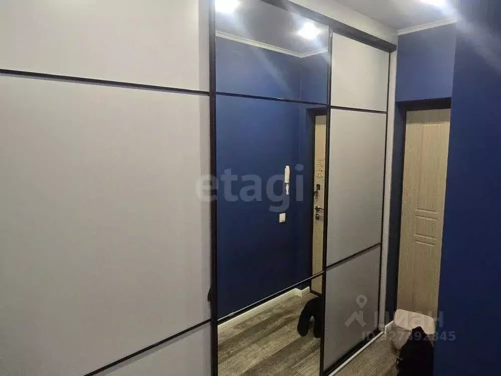 2-к кв. Тюменская область, Тюмень ул. Раушана Абдуллина, 6к1 (54.7 м) - Фото 1