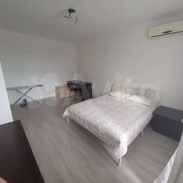 1-к. квартира, 38 м, 4/9 эт. - Фото 0