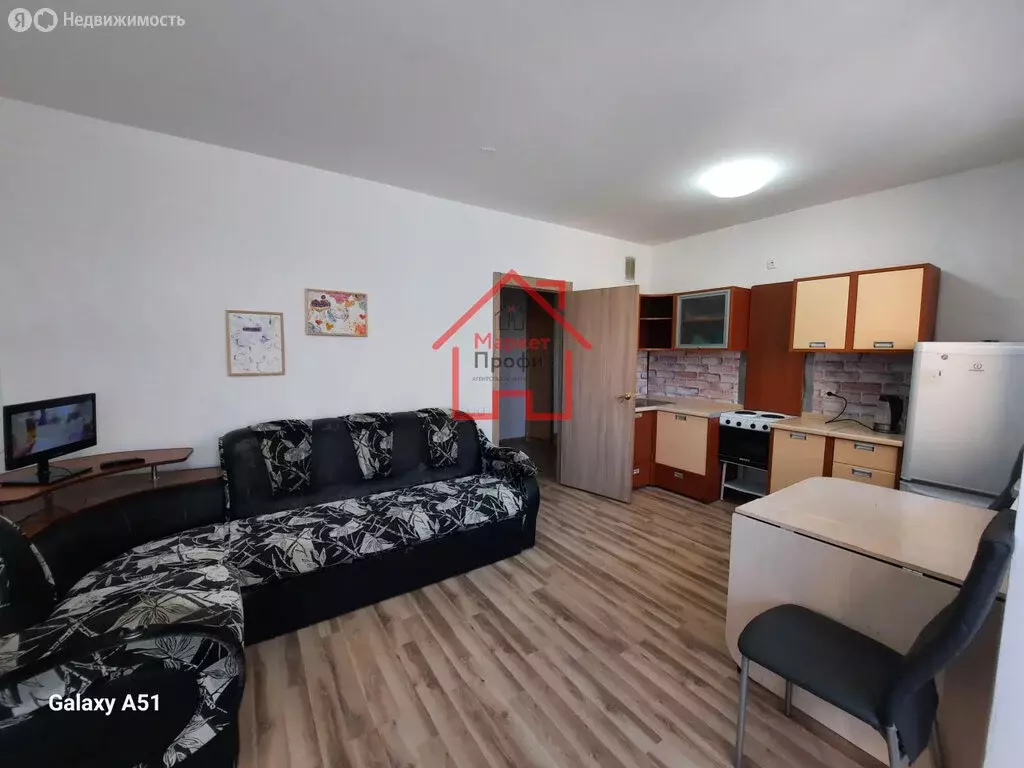 Квартира-студия: Верхняя Пышма, улица Орджоникидзе, 3 (29.1 м) - Фото 2