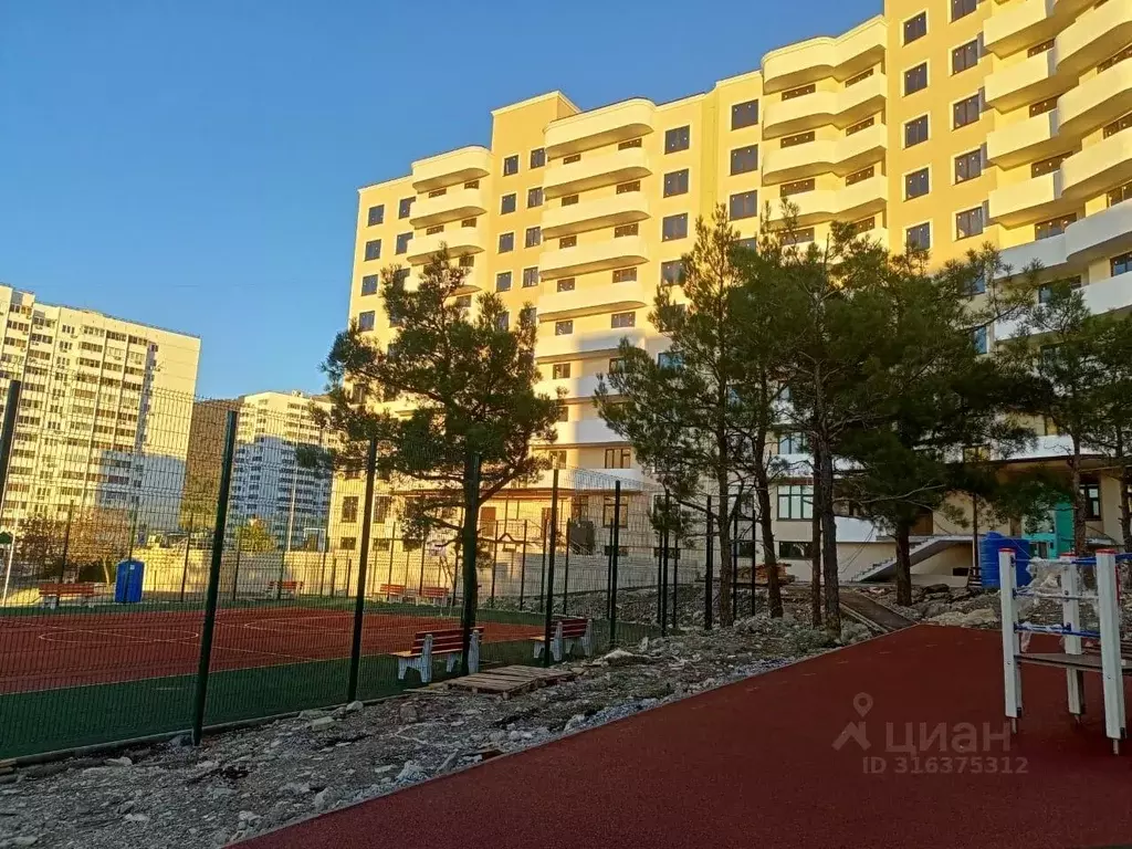 2-к кв. Краснодарский край, Геленджик ул. Маршала Жукова, 2к1 (78.79 ... - Фото 1