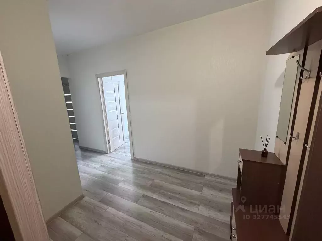 3-к кв. Алтайский край, Барнаул ул. Энтузиастов, 55 (60.7 м) - Фото 2