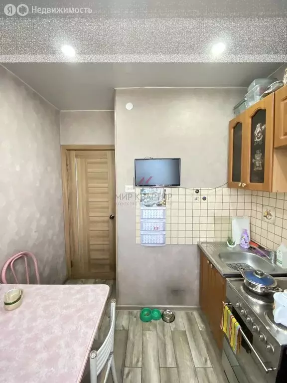 3-комнатная квартира: Кызыл, улица Дружбы, 3 (56.6 м) - Фото 2