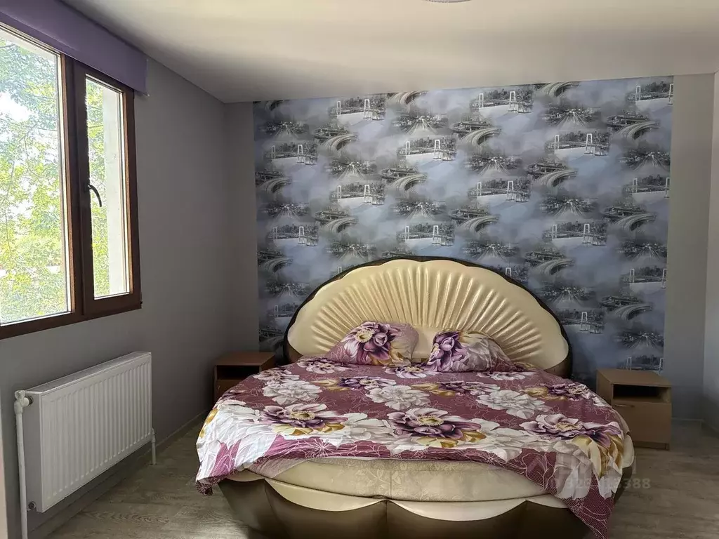 Дом в Крым, Бахчисарайский район, Голубинское с/пос, с. Соколиное ул. ... - Фото 1