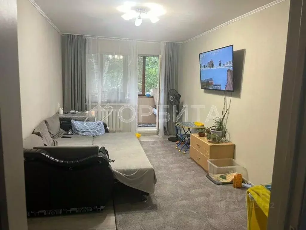 2-к кв. Тюменская область, Тюмень Одесская ул., 22 (44.6 м) - Фото 1