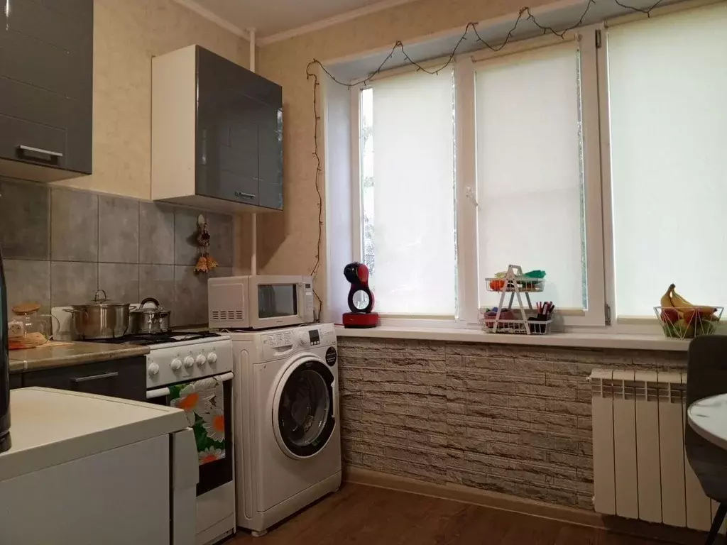 2-к кв. Ленинградская область, Выборг ул. Гагарина, 27 (52.0 м) - Фото 1