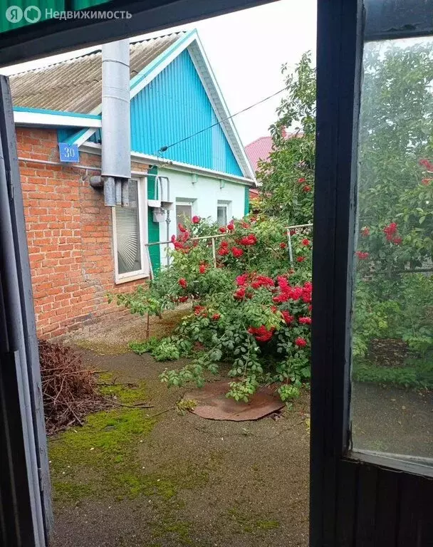 Дом в Тимашевск, улица 50 лет Октября (65 м) - Фото 1