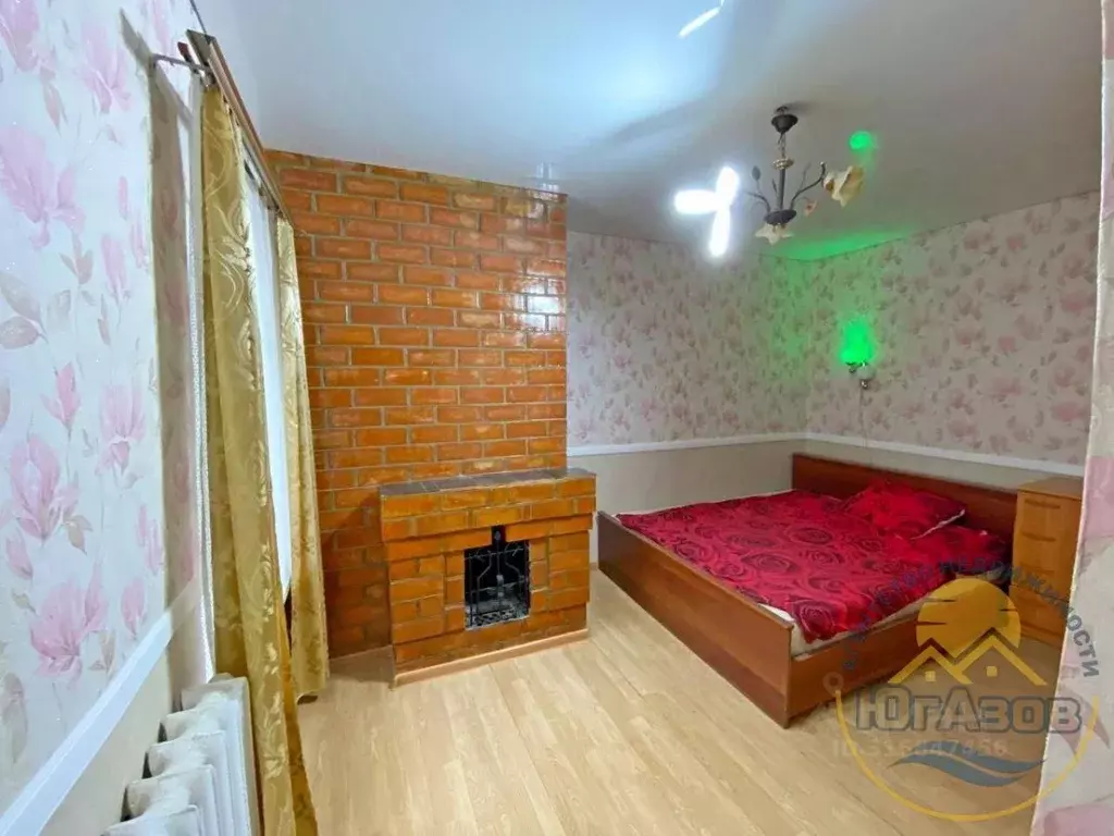 2-к кв. Краснодарский край, Темрюк ул. Розы Люксембург, 9 (48.0 м) - Фото 1