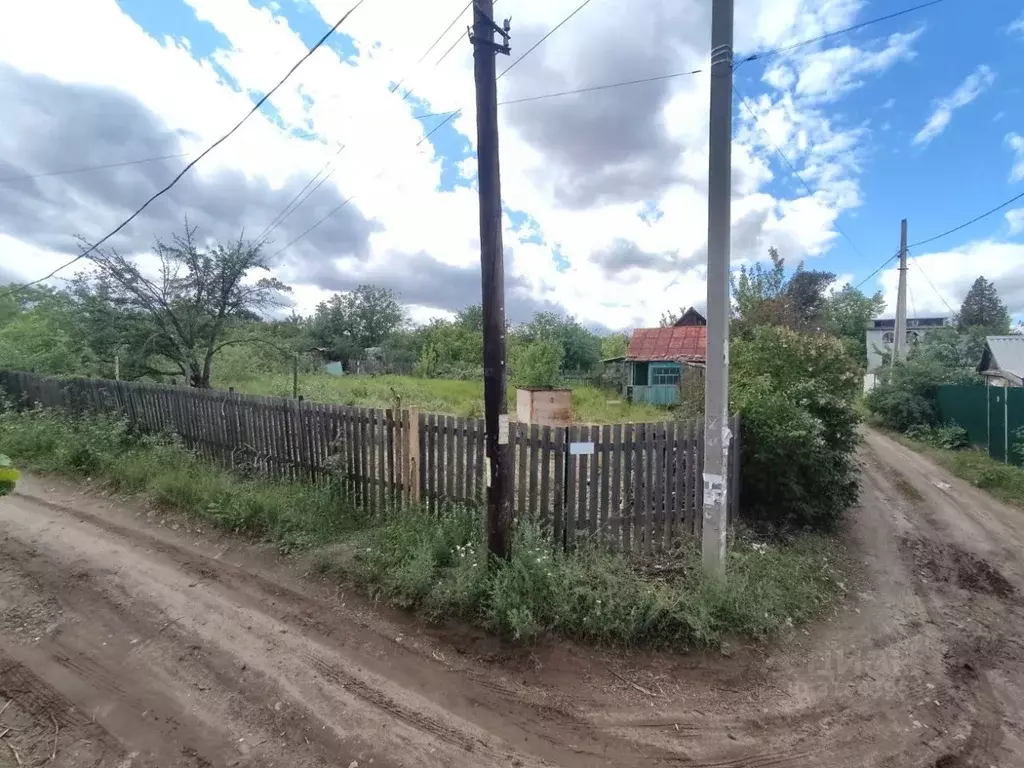 Участок в Волгоградская область, Волгоград Дзержинец СНТ, Винновский ... - Фото 0