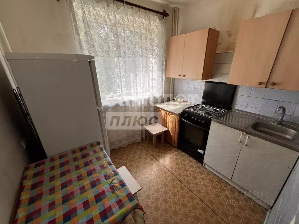 2-к кв. Смоленская область, Смоленск ул. Черняховского, 32 (41.7 м) - Фото 0