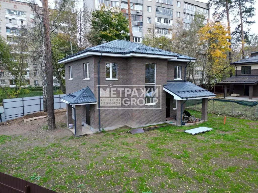 Дом в Московская область, Пушкино ул. 3-я Серебрянская, 5 (210 м) - Фото 1