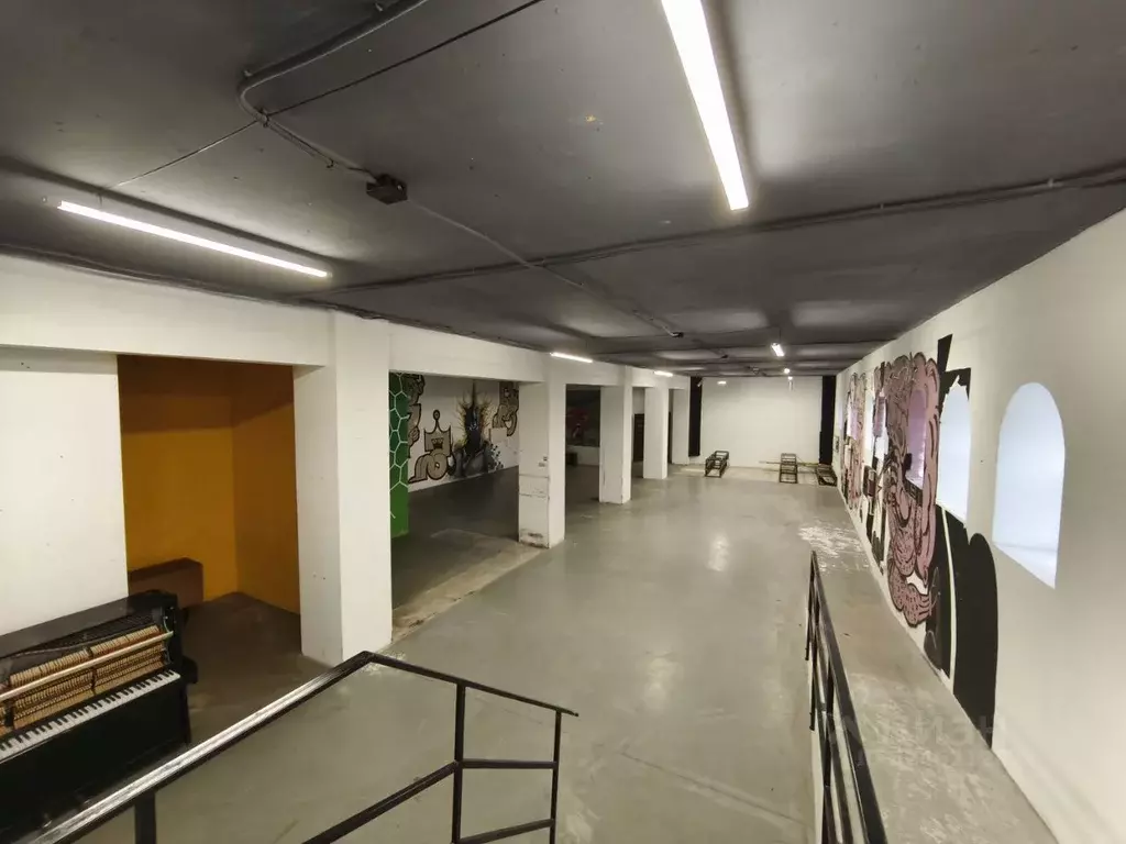 Помещение свободного назначения в Брянская область, Брянск ул. ... - Фото 1