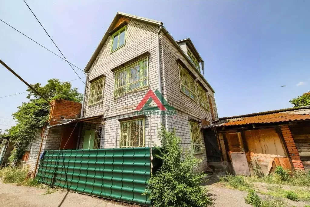 Дом в Краснодарский край, Краснодар Центральный мкр, ул. Леваневского, ... - Фото 1