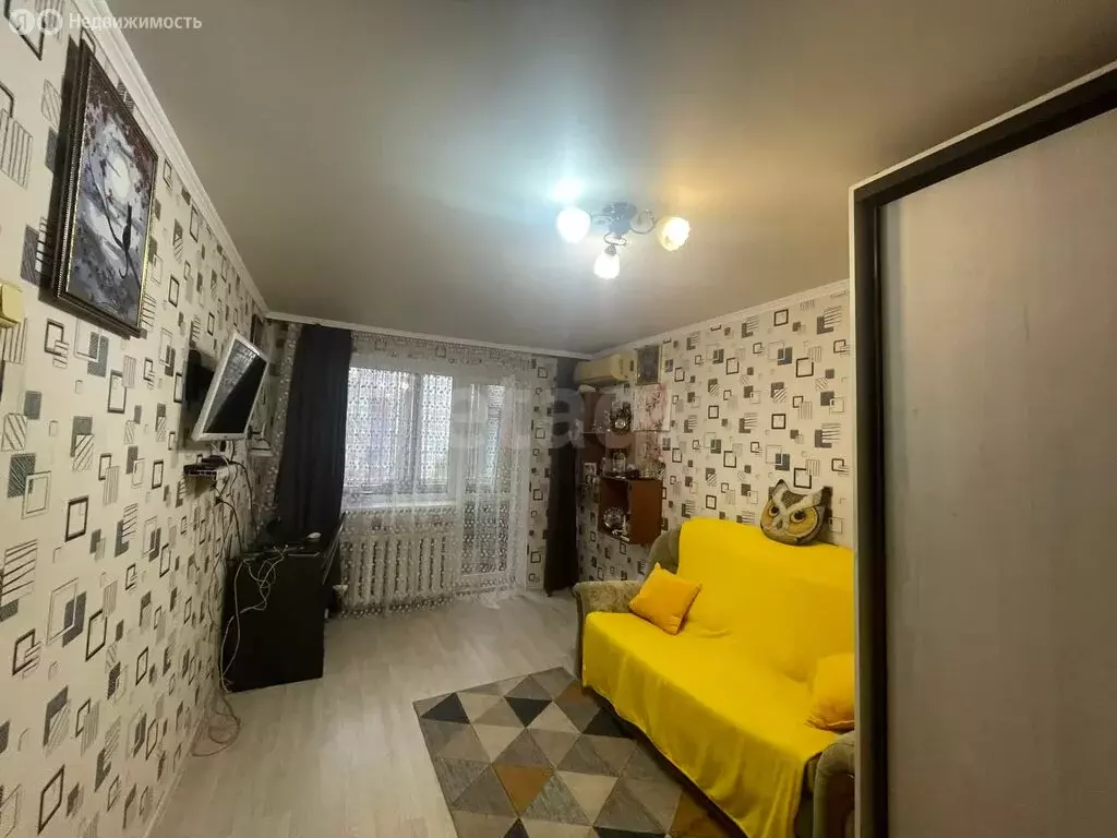 2-комнатная квартира: Майкоп, Краснооктябрьская улица, 67 (42.6 м) - Фото 2