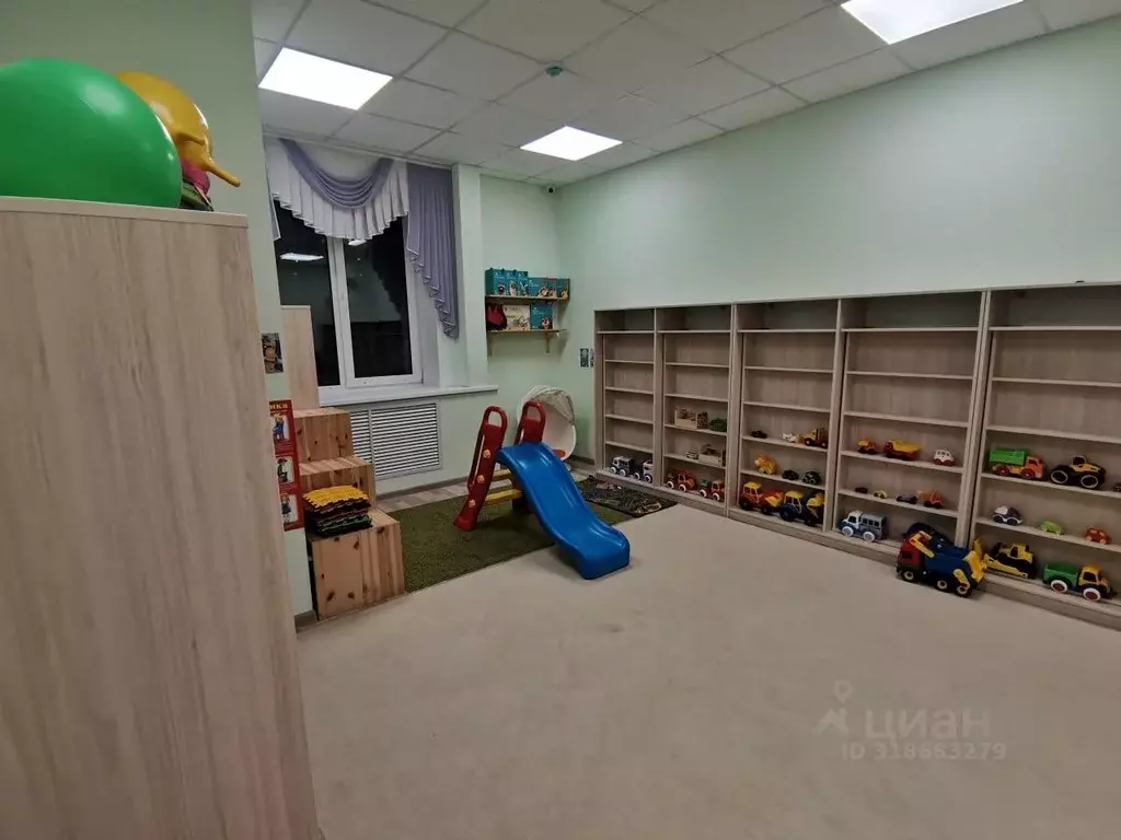 Помещение свободного назначения в Удмуртия, Ижевск ул. Архитектора ... - Фото 1
