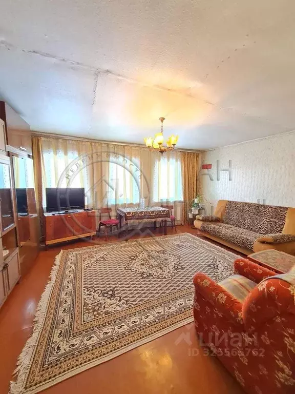 Дом в Курская область, Льговский район, Большеугонский сельсовет, с. ... - Фото 1