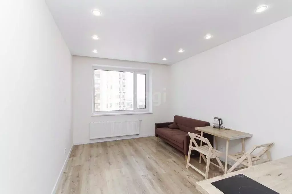 Студия Тюменская область, Тюмень Комбинатская ул., 16к1 (24.0 м) - Фото 1