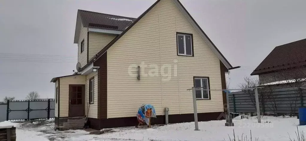 Коттедж в Белгородская область, Старооскольский городской округ, с. ... - Фото 0