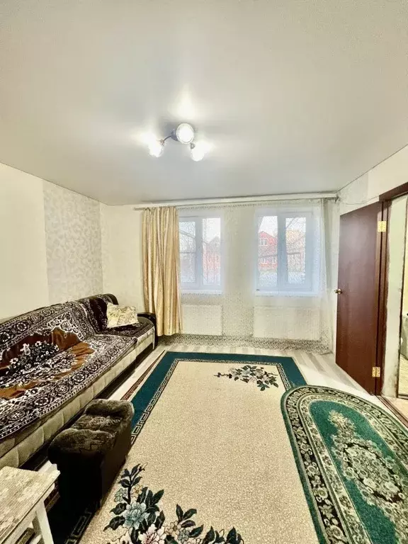 Дом в Северная Осетия, Владикавказ ул. Тогоева, 15 (25 м) - Фото 0