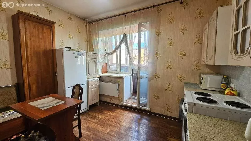 2-комнатная квартира: Киселёвск, улица Дзержинского, 24А (55.9 м) - Фото 1