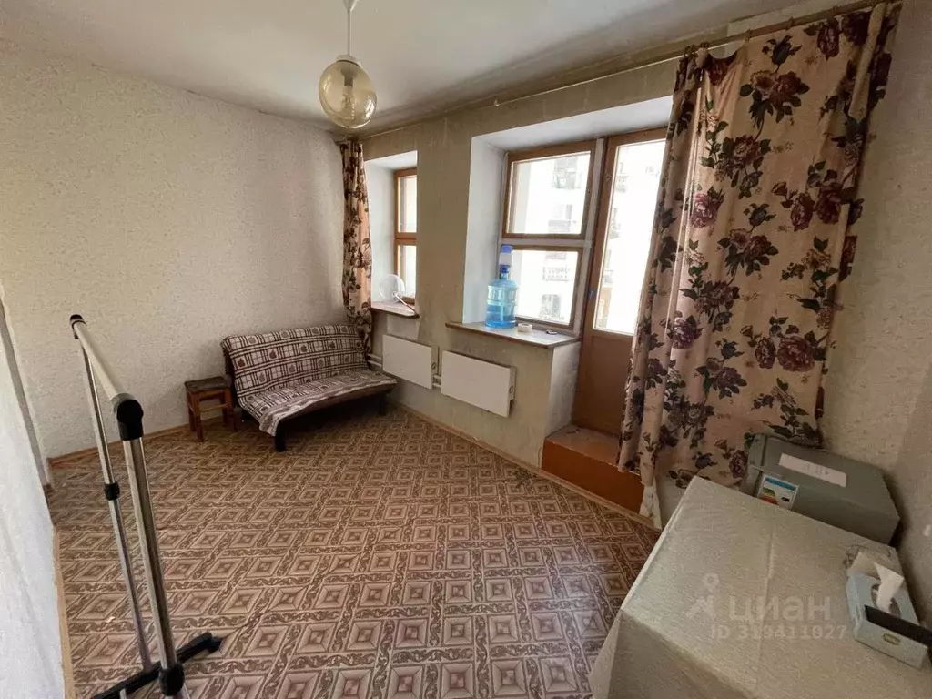 1-к кв. Саха (Якутия), Якутск ул. Чайковского, 2/7 (18.0 м) - Фото 1