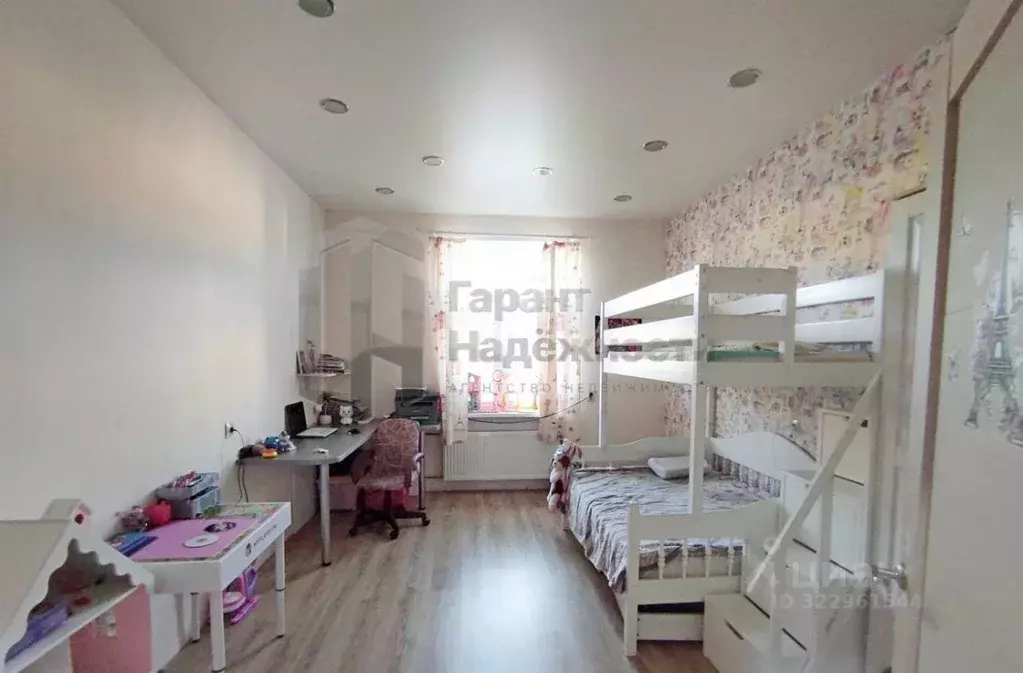 2-к кв. Мурманская область, Мурманск ул. Шмидта, 21 (56.5 м) - Фото 1