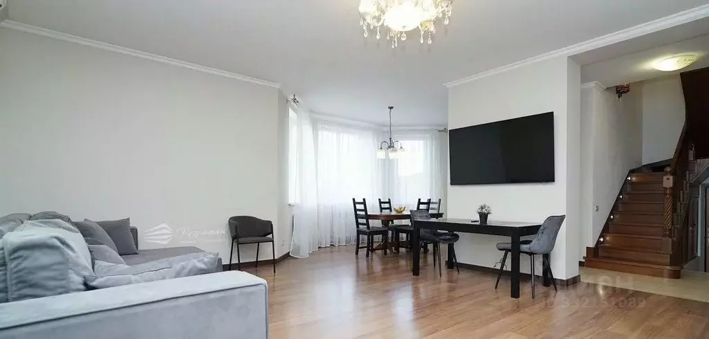Коттедж в Татарстан, Казань ул. Лиственная, 8 (210 м) - Фото 1