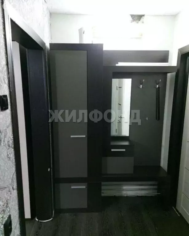 1-комнатная квартира: Норильск, улица Лауреатов, 57А (37 м) - Фото 1