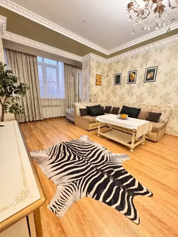 2-к кв. Ставропольский край, Ессентуки Интернациональная ул., 54 (72.0 ... - Фото 1