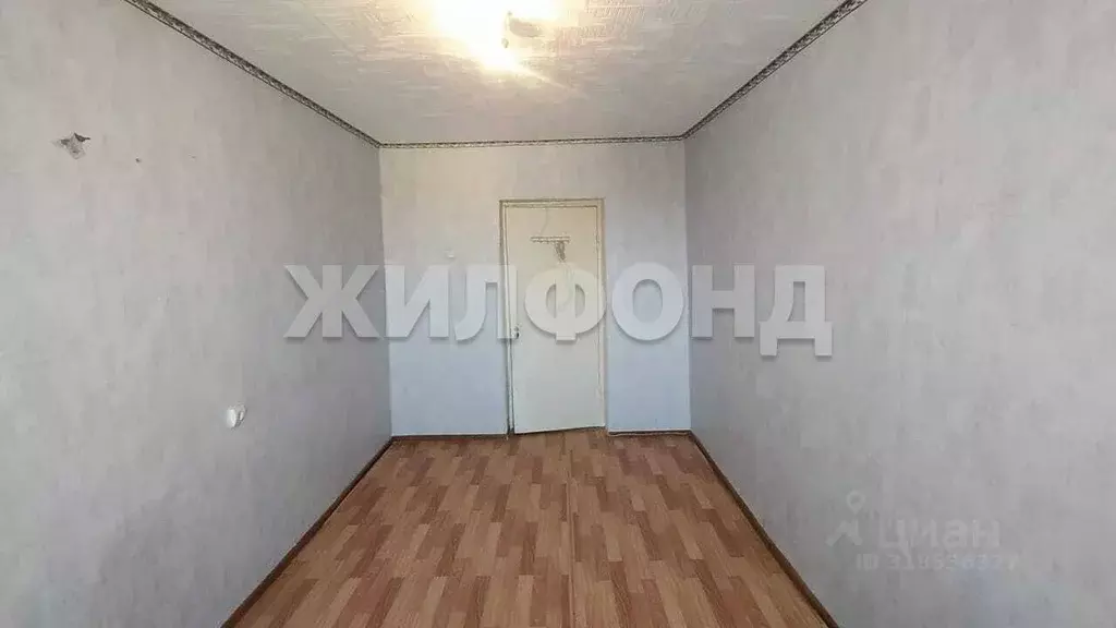 Комната Новосибирская область, Новосибирск ул. Шукшина, 17 (11.0 м) - Фото 1