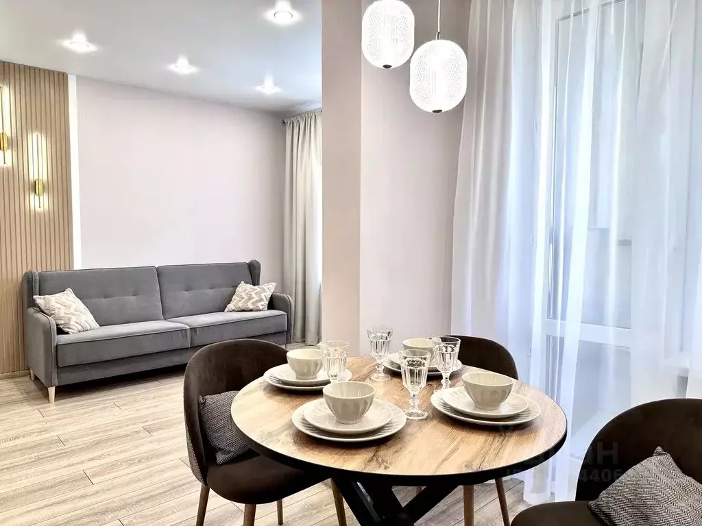 2-к кв. Татарстан, Казань ул. Александра Курынова, 4 (35.0 м) - Фото 1