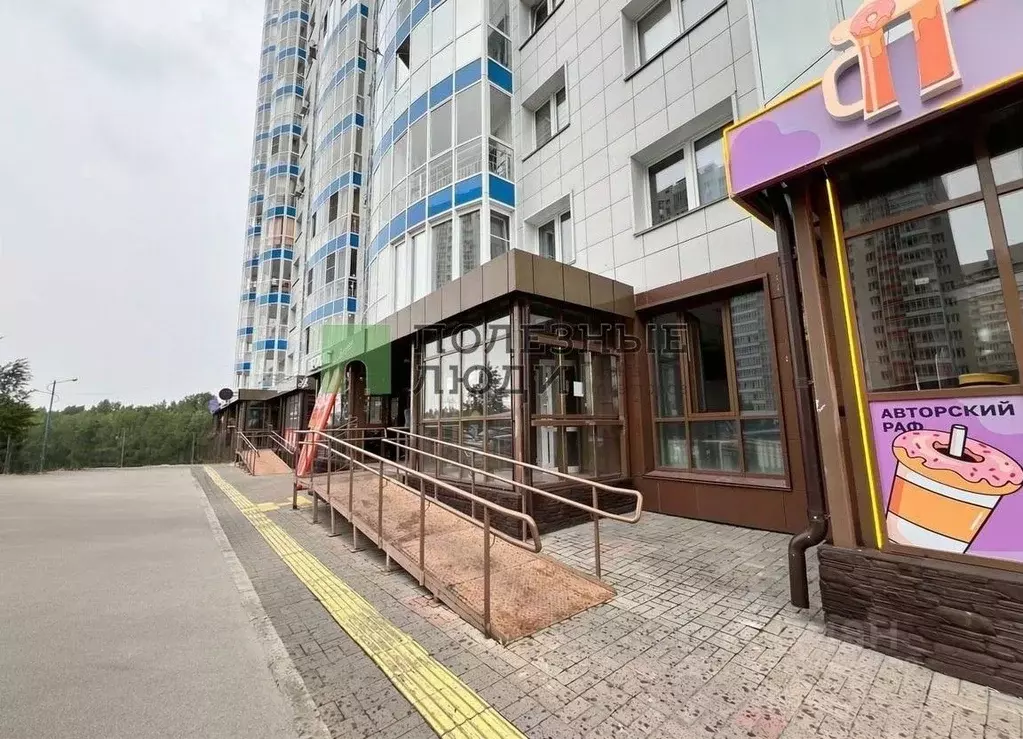 Торговая площадь в Красноярский край, Красноярск наб. Ярыгинская, 15 ... - Фото 2