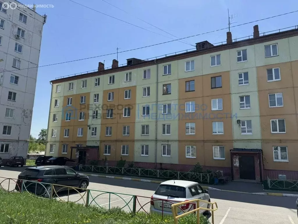 3-комнатная квартира: Белорецк, улица М. Гафури, 163 (63 м) - Фото 1