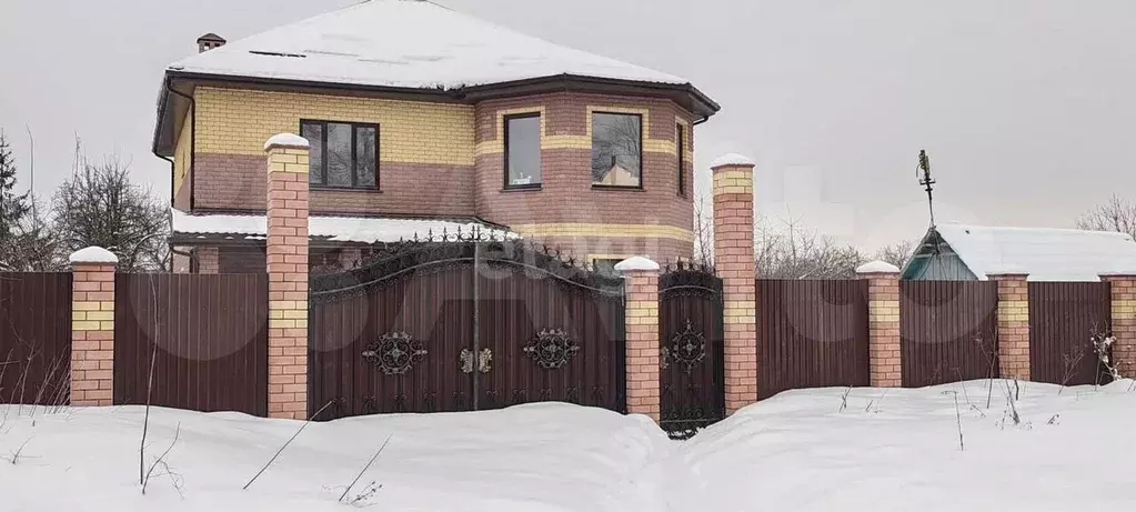Дом 240,9 м на участке 6,8 сот. - Фото 1