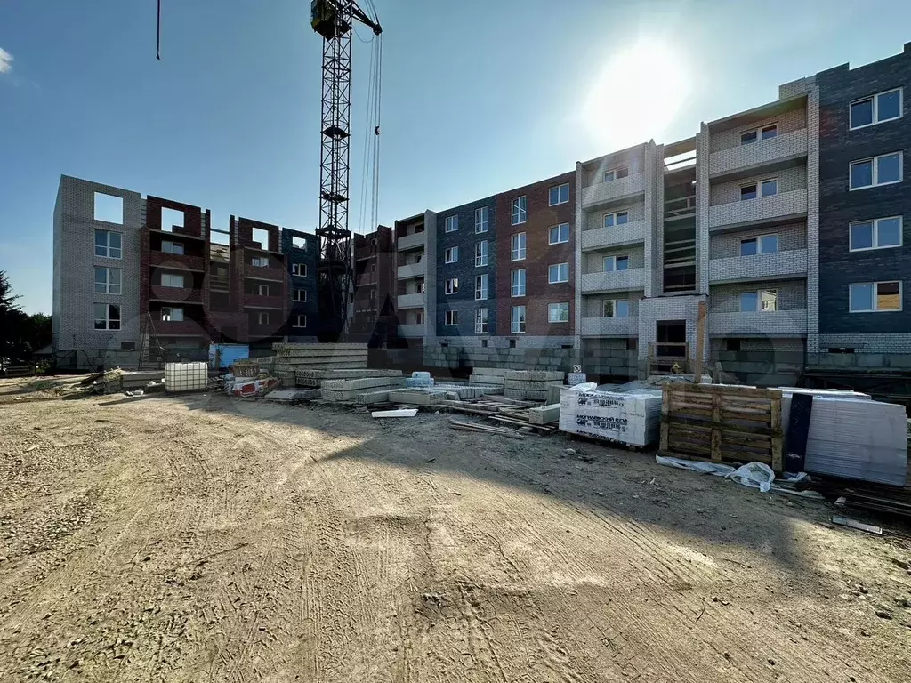 1-к. квартира, 40,5 м, 5/5 эт. - Фото 0